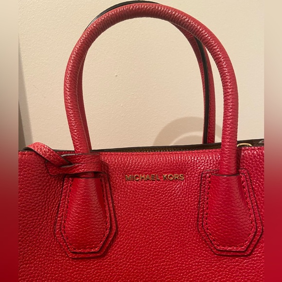 Michael Kors - Mercer Pebbled Leather Bag - Red/Gold - Excellent Condition - Picture 8 of 11